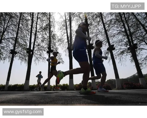 南京攀岩队在马拉松大满贯中的速度表现分析与点评